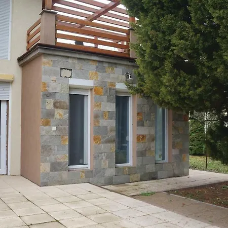 Two-bedroom Holiday In Prázdninový dům Fonyód